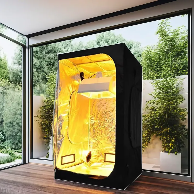 Grow Tent 4X4 Mylar - خيمة زراعة داخلية صغيرة متوفرة في